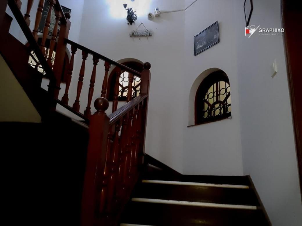 Ceylon Travel And Stay Lodge باتارامولا المظهر الخارجي الصورة