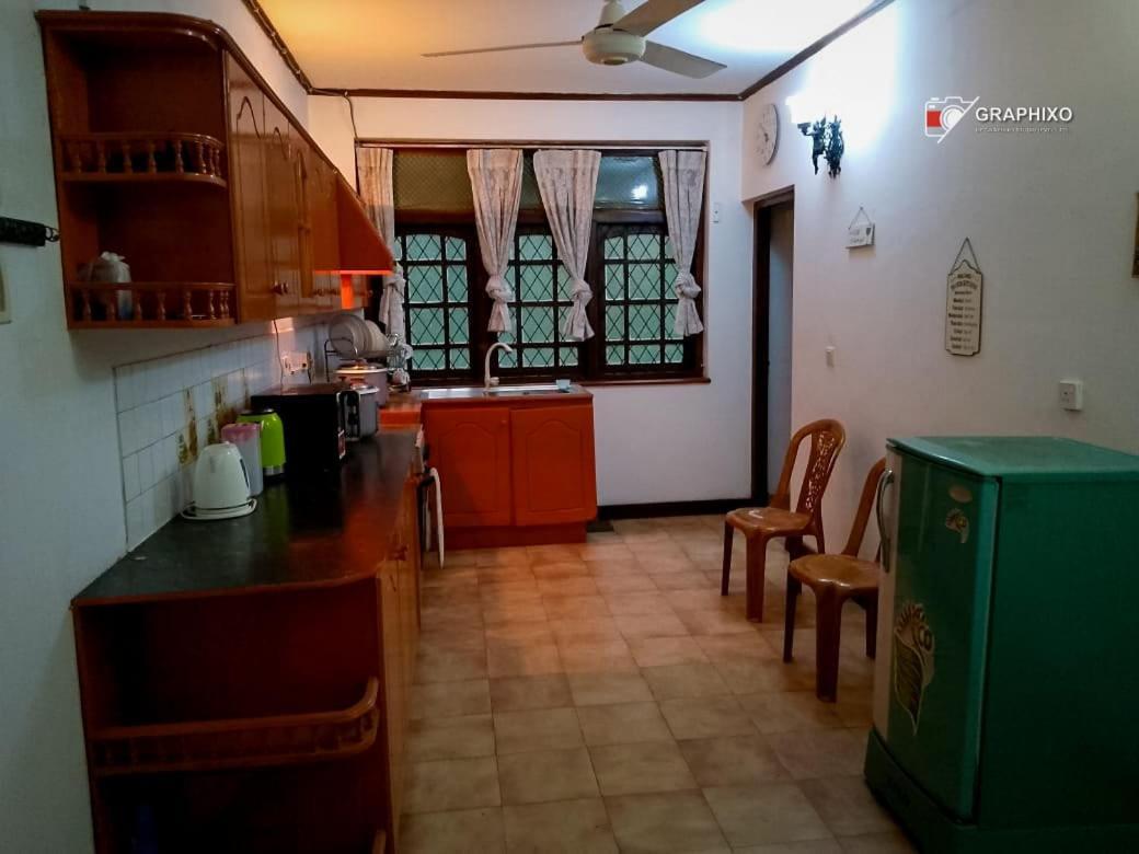 Ceylon Travel And Stay Lodge باتارامولا المظهر الخارجي الصورة