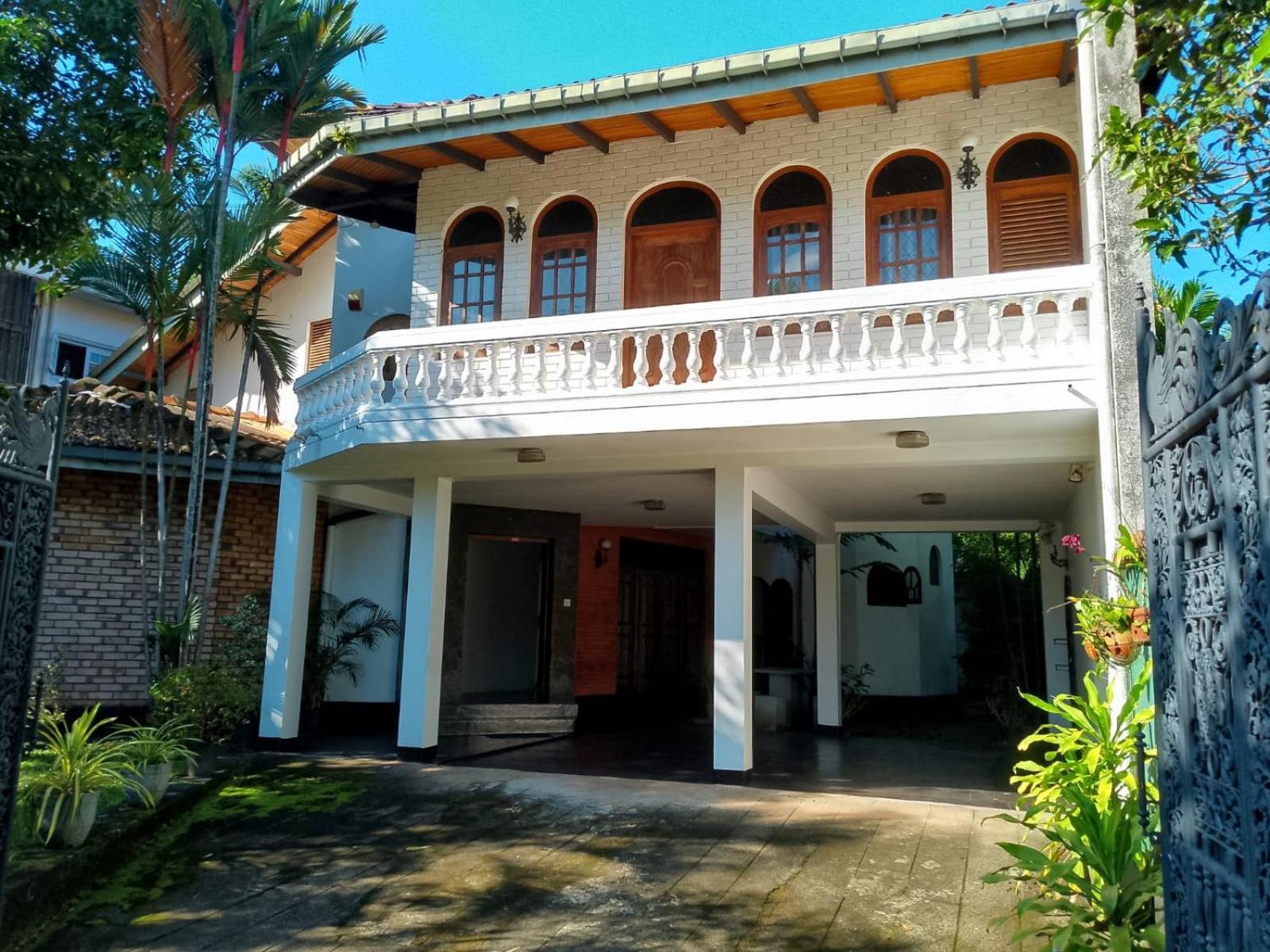 Ceylon Travel And Stay Lodge باتارامولا المظهر الخارجي الصورة